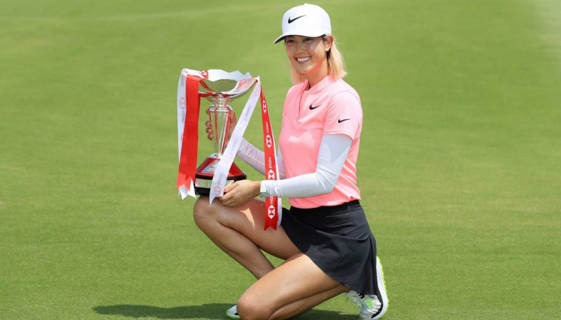 Cô ấy đã giành được danh hiệu lớn đầu tiên và duy nhất của mình tại giải US Women's Open 2014.